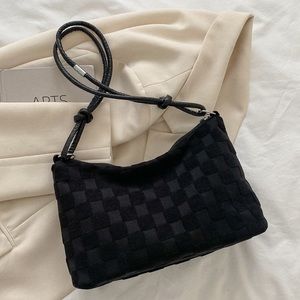 Plaid Pattern Zipper Hobo Bag